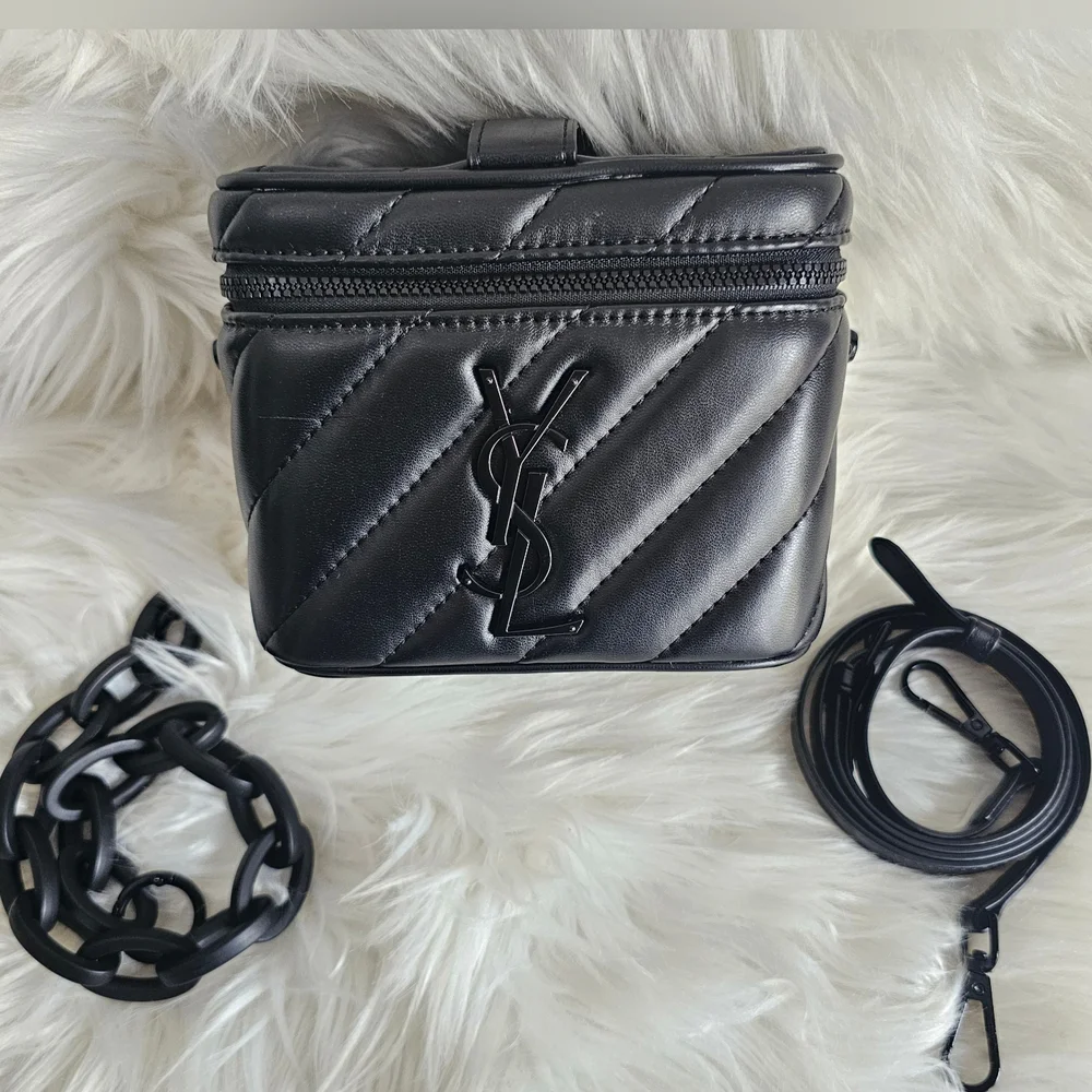 🖤 YSL Vanity Bag 🖤 - Picture 2 of 12